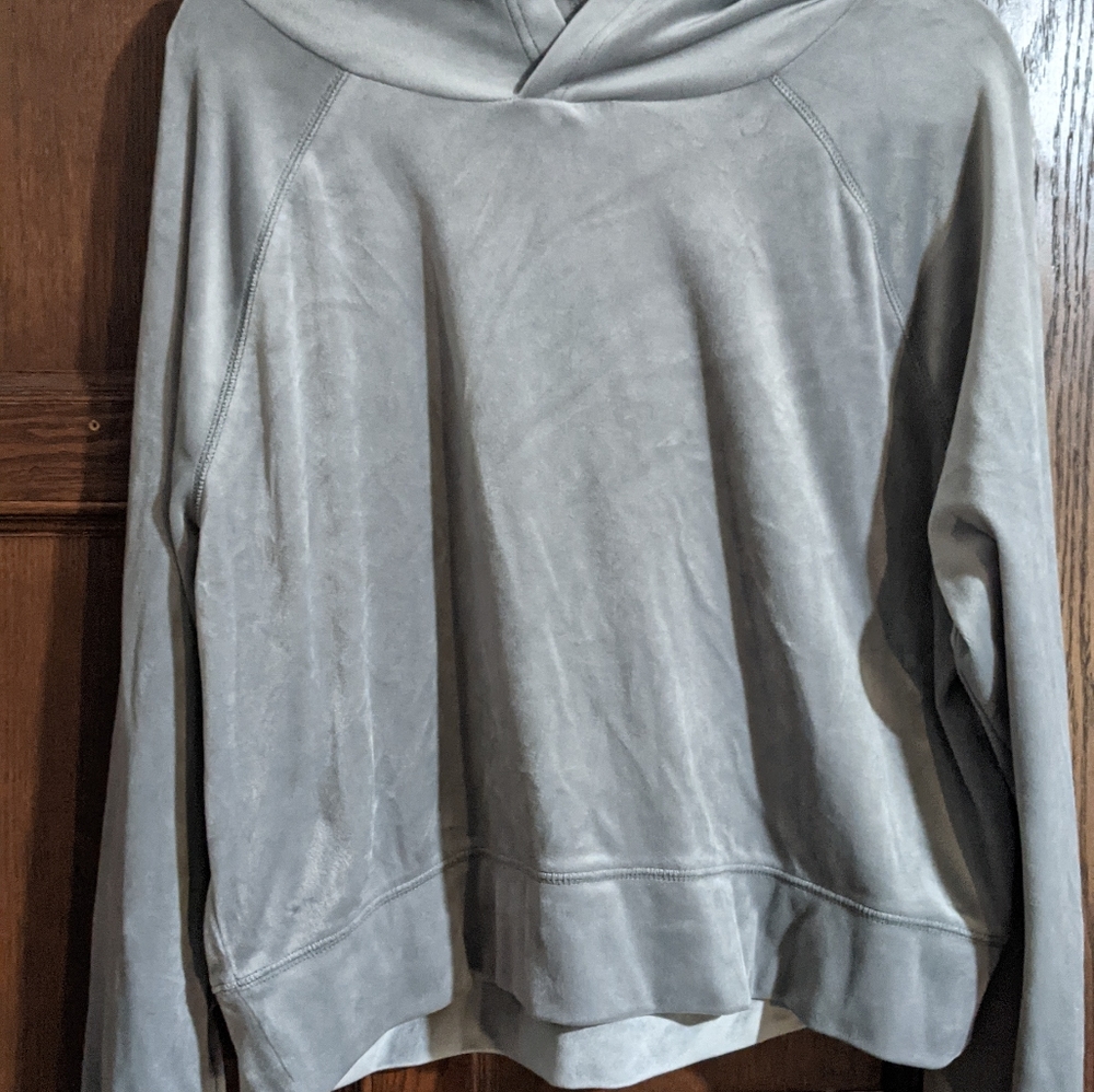 🌼4/$20🌼Peachy Fuzz Grey Hoodie